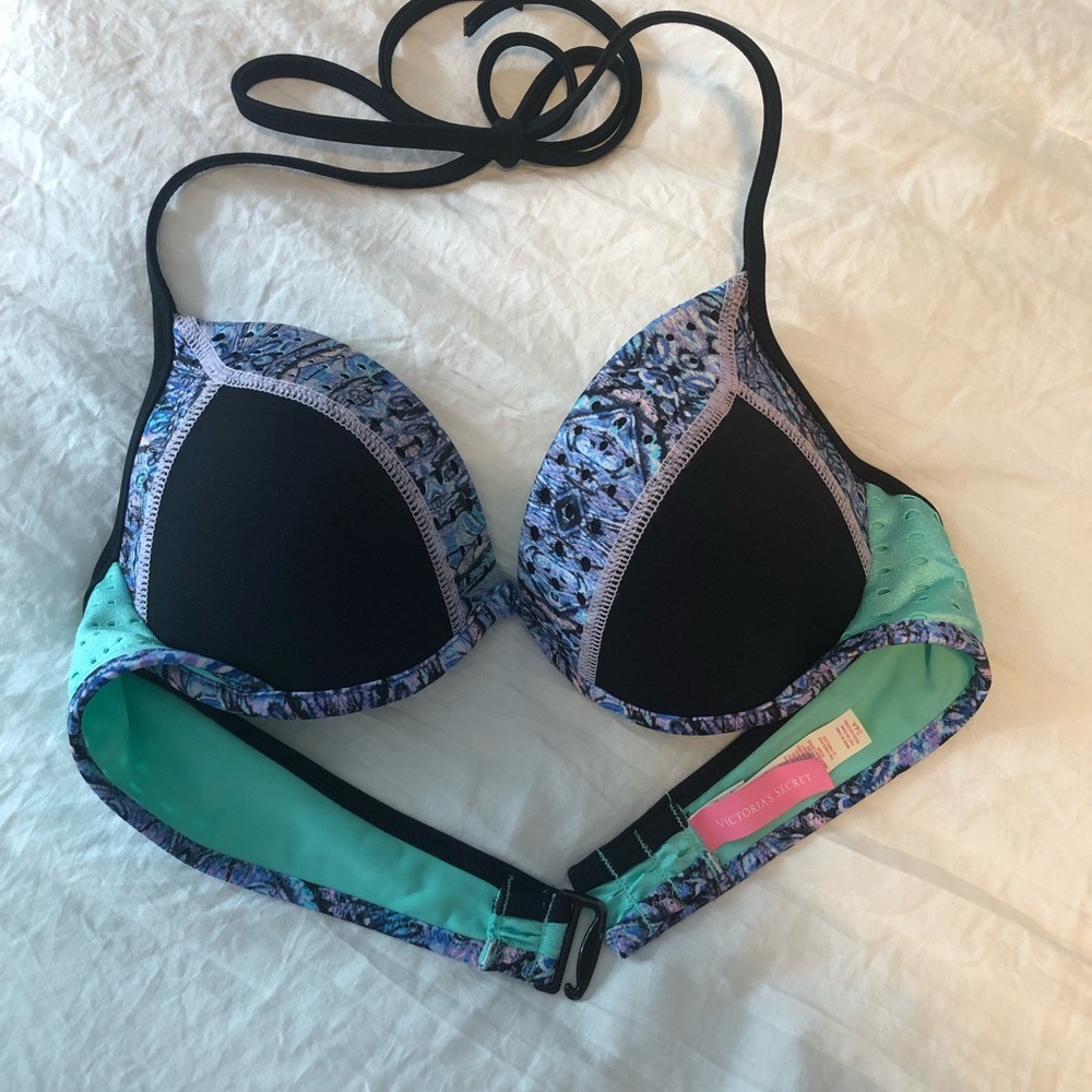 Victoria’s Secret swim bikini top